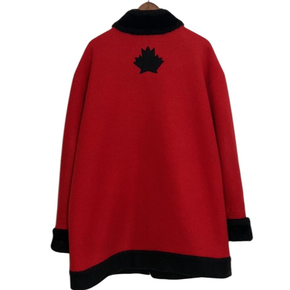 Fleece Jacket Womens Medium Large Red Black Maple Leaf Faux Fur Artisan Made - Picture 2 of 14